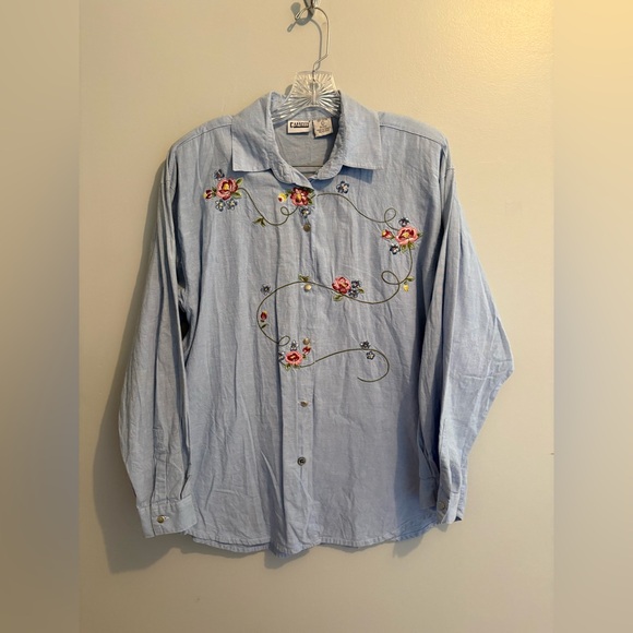 Capacity Tops - Vintage Capacity Floral Embroidery Long Sleeve Button Down Cotton Blouse Large